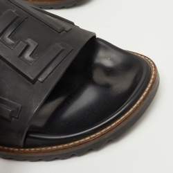 مملوكة مسبقًا Fendi Size 41 Black Rubber Logo Flat Slide Sandals
