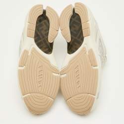 مملوكة مسبقًا حذاء رياضي فنـدي فاستر جلد شبكي رمادي بعنق منخفض مقاس 42