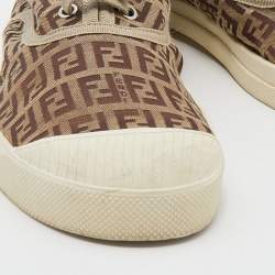 Pre Owned Fendi Beige/Brown Zucca Canvas Low Top Sneakers Size 43