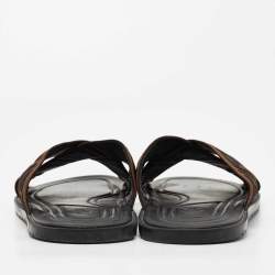 مملوكة مسبقًا صندل فندي سلايد كانفاس زوكا أسود/ بني سيور متعاكسة مقاس 46