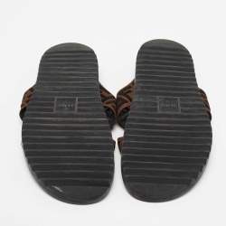 مملوكة مسبقًا صندل فندي سلايد كانفاس زوكا أسود/ بني سيور متعاكسة مقاس 46