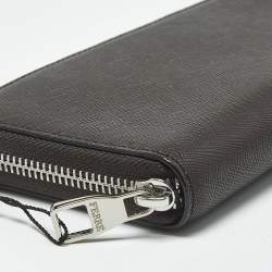 Pre Owned Gianfranco Ferre Brown Leather Zip Around Organizer