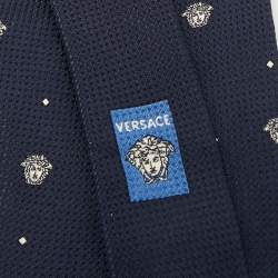 مملوكة مسبقًا ربطة عنق جياني فيرساتشي فينتدج حرير زخرفة ميدوسا تقليدي