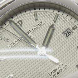 Pre Owned Girard Perregaux Laureato 81000-11-131-11A Automatic Silver Stainless Steel Men's Wristwatch 41 mm