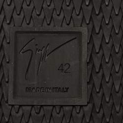 مملوكة مسبقًا Giuseppe Zanotti Jimy Size 42 Brown Croc Embossed Leather and Suede Low Top Sneakers