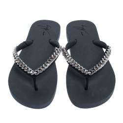 Pre Owned Giuseppe Zanotti Black Rubber Sunset Chain Detail Flip Flops Size 46