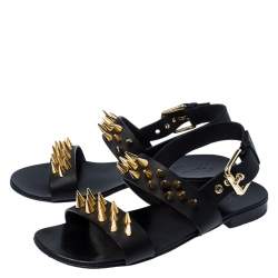Pre Owned Giuseppe Zanotti Black Leather Zak Spike Flat Sandals Size 40
