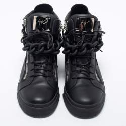 مملوكة مسبقًا Giuseppe Zanotti Black Leather Metal Chain Embellished London Lindos High Top Sneakers Size 44