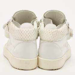 مملوكة مسبقًا Giuseppe Zanotti White Python Embossed and Leather Coby High Top Sneakers Size 41