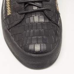 Pre Owned Giuseppe Zanotti Black Croc Embossed Leather London Low Top Sneakers Size 41