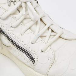 Pre Owned Giuseppe Zanotti White Python Embossed Leather Low Top Sneakers Size 40