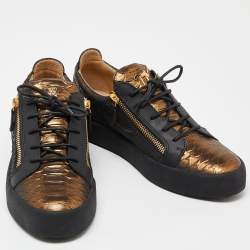 Pre Owned Giuseppe Zanotti Black/Gold Low Top Sneakers Size 43