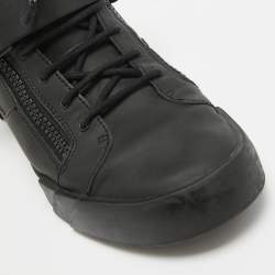 مملوكة مسبقًا Giuseppe Zanotti Black Matte Leather High Top Sneakers 44