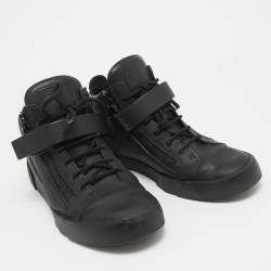 مملوكة مسبقًا Giuseppe Zanotti Black Matte Leather High Top Sneakers 44