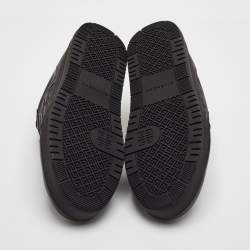 مملوكة مسبقًا حذاء رياضي جيفنشي G4 جلد أسود بارز الشعار بعنق منخفض مقاس 42.5