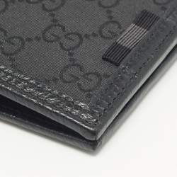 Pre Owned Gucci Black GG Canvas and Leather Bifold Wallet