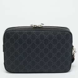 Pre Owned Gucci Black GG Supreme Canvas and Leather Wristlet Pouch