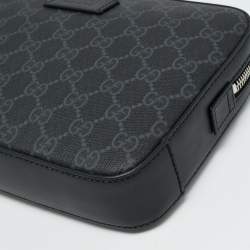 Pre Owned Gucci Black GG Supreme Canvas and Leather Wristlet Pouch