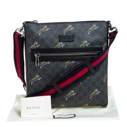 Gucci Black Tiger Print GG Supreme Messenger Bag