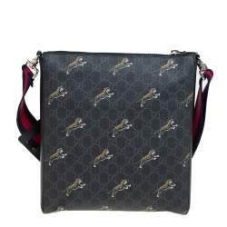 Gucci Black Tiger Print GG Supreme Messenger Bag