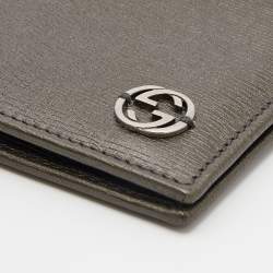 Pre Owned Gucci Olive Green Leather Interlocking G Bifold wallet