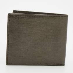 Pre Owned Gucci Olive Green Leather Interlocking G Bifold wallet