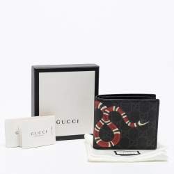 Pre Owned Gucci Black GG Supreme Canvas Kingsnake Bifold Wallet