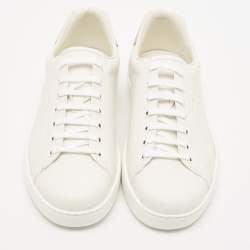 مملوكة مسبقًا Gucci White/Grey Leather Perforated Interlocking G Ace Low Top Sneakers Size 44.5