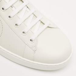 مملوكة مس بقًا Gucci White/Grey Leather Perforated Interlocking G Ace Low Top Sneakers Size 44.5