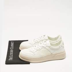 Pre Owned Gucci White Jumbo GG Embossed Leather Low Top Sneakers Size 41.5