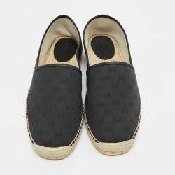 Pre Owned حذاء إسبادريل بدون كعب قماش GG أسود / أزرق وجلد غوتشي مقاس 44.5