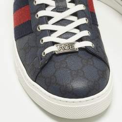 Pre Owned حذاء رياضي غوتشي منخفض من أعلى قماش كريستال جي جي أخضر مقاس 41