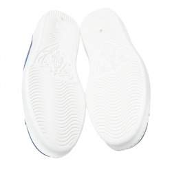 مملوكة مسبقًا حذاء رياضي غوتشي "ايس" رباط علوي مطرز نحل و نجوم جلد أزرق مقاس 43