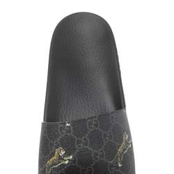 Pre Owned Gucci Black GG Canvas Tiger Flat Slides Size 44