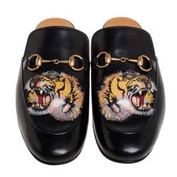 مملوكة مسبقًا Gucci Black Tiger Embroidered Leather Horsebit Princetown Mules Size 42