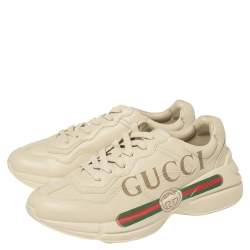 مملوكة مسبقًا Gucci Cream Leather Rhyton Low Top Sneakers Size 42