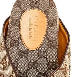 Pre Owned صندل سلايد غوتشي جلد وكانفاس جي جي بني/بيج سيور متعاكسة مقاس 42