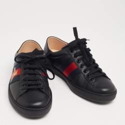 مملوكة مسبقًا حذاء رياضي غوتشي أيس جلد أسود بعنق منخفض شريط ويب مطرز نحلة مقاس 40 