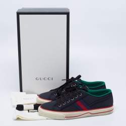 مملوكة مسبقًا حذاء رياضي غوتشي تنس كانفاس أزرق مزين ويب بعنق منخفض مقاس 41.5