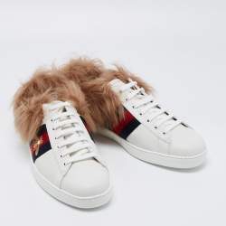 Pre Owned Gucci White Leather and Fur Ace Embroidered Bee Low Top Sneakers Size 43