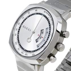 Pre Owned Gucci Silver Stainless Steel Grip YA157302 Men's Wristwatch 40 mm