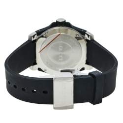 Gucci Black Stainless Steel Snake Motif Dive YA136323 Men's Wristwatch 40 mm