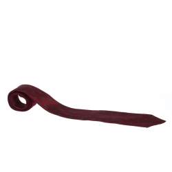 مملوكة مسبقًا ربطة عنق غوتشي حرير جاكار نمط ديس أحمر 