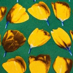 مملوكة مسبقًا ربطة عنق غوتشي فينتدج حرير مطبوع مورد أخضر و أصفر