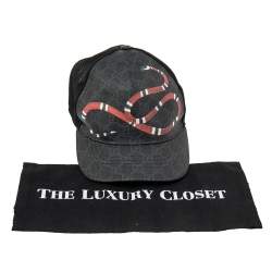 مملوكة مسبقًا قبعة بيسبول غوتشي GG  سوبريم أسود بطبعة ملك الثعابين مقاس كبير - لارج
