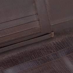 Pre Owned Gucci Beige/Ebony GG Supreme Canvas and Leather Passport Holder