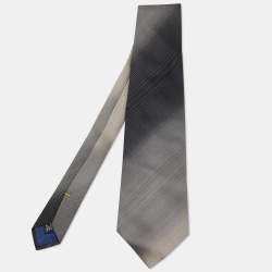 Pre Owned Gucci Dark Grey Ombre Diagonal Striped Silk Tie