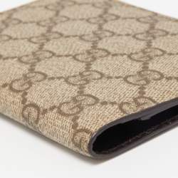 Gucci Beige GG Supreme Canvas Passport Holder