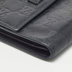 Pre Owned Gucci Black Microguccissima Leather Logo Trifold Wallet