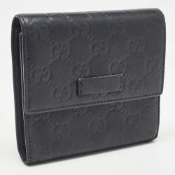 Pre Owned Gucci Black Microguccissima Leather Logo Trifold Wallet